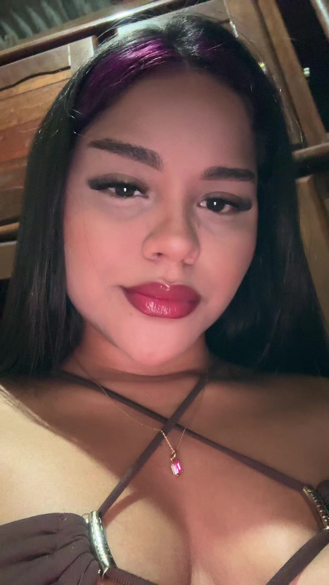 @Claracolly_