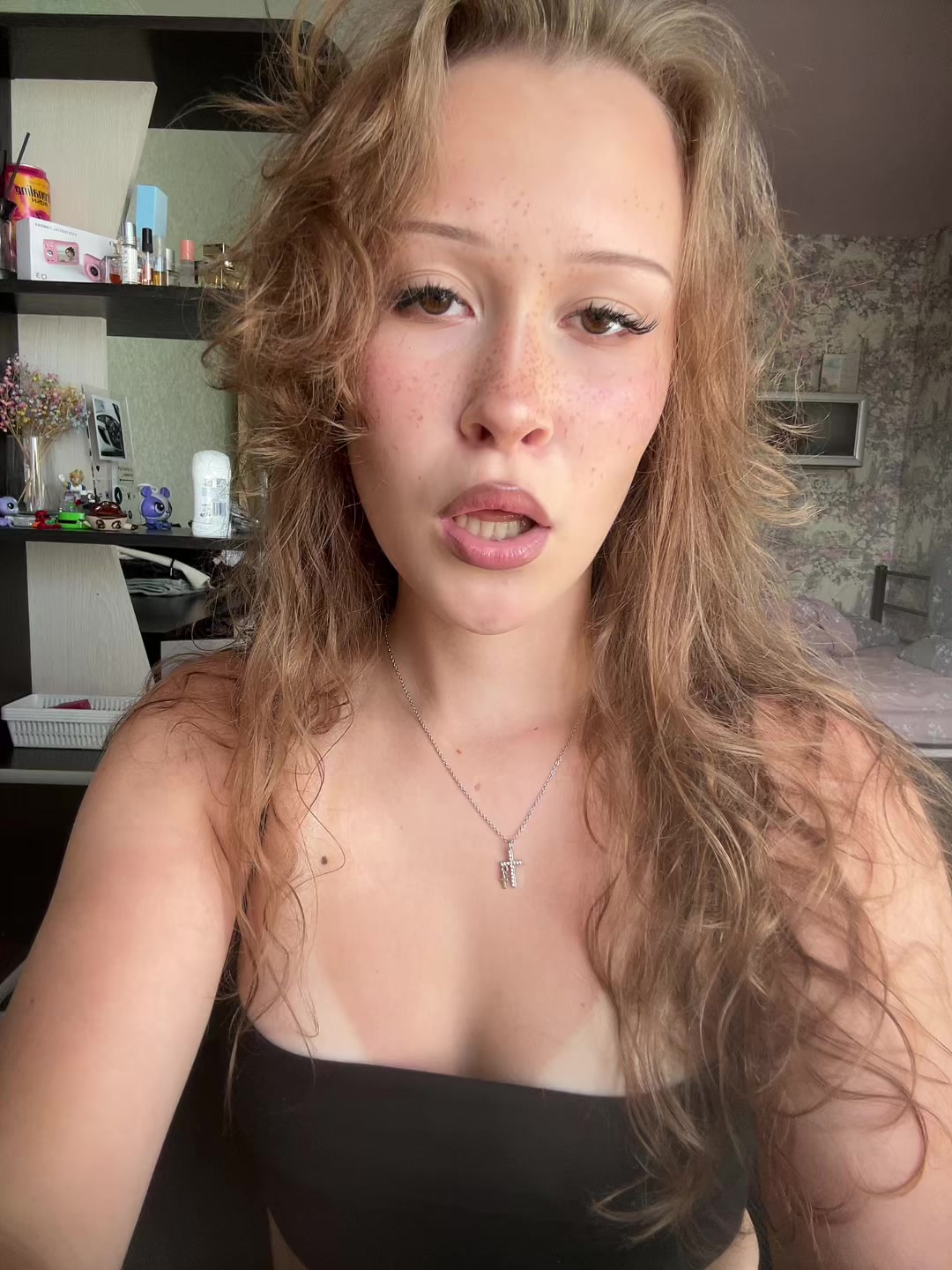 @liiofrii