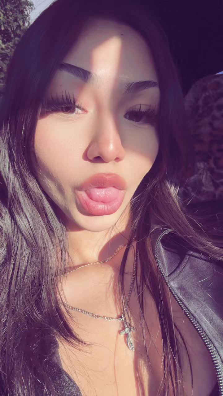 @โ
