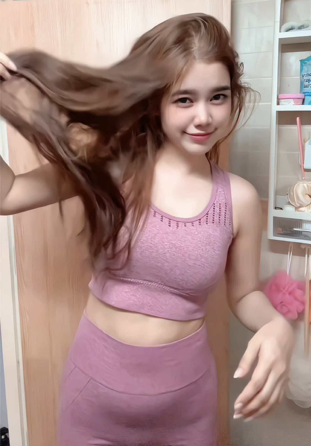 @fah_janjira(ช่องจริง650K)