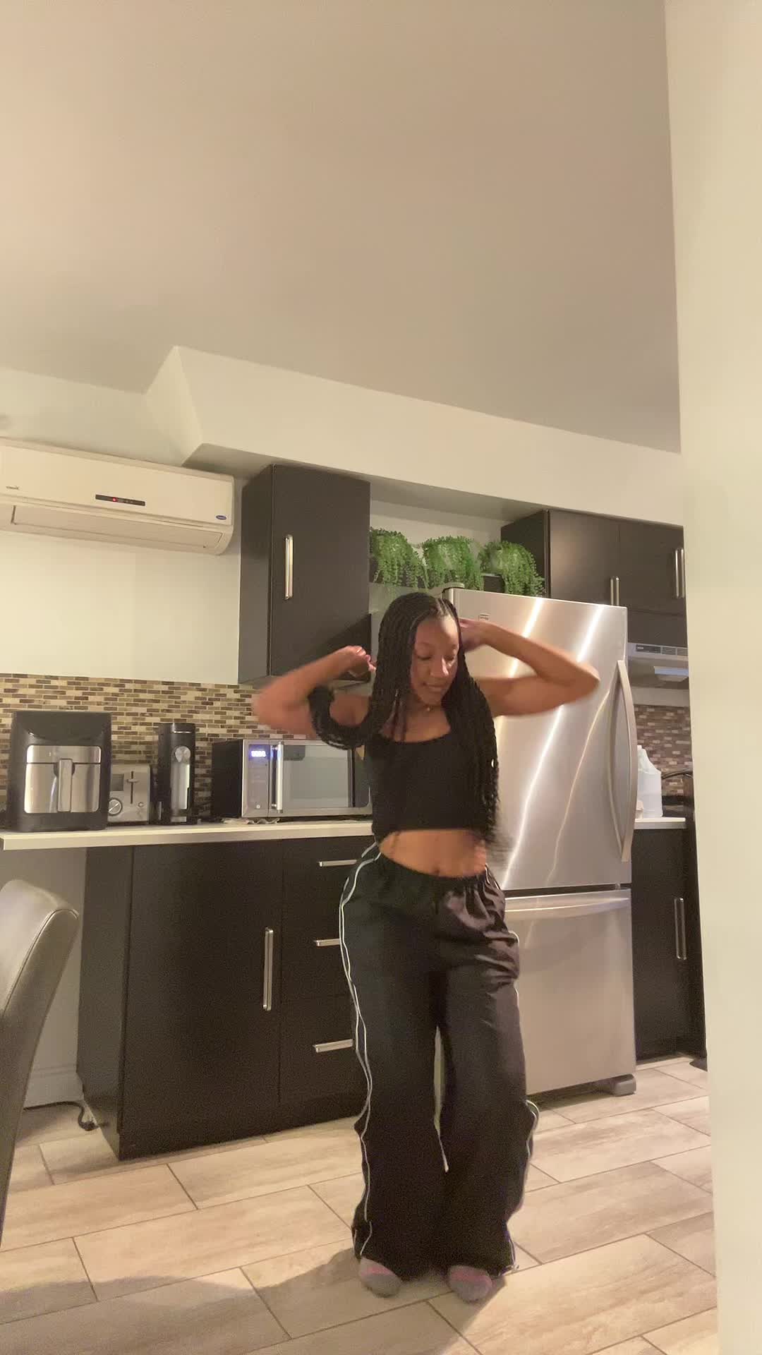 @Guetshina🇭🇹