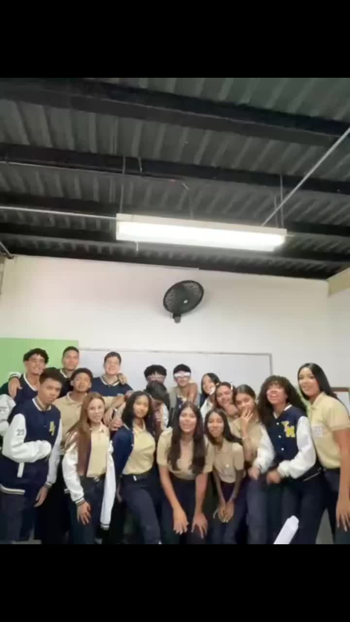 @𝑷𝑹𝑶𝑴𝑶 𝑿𝑿𝑰𝑿 💙