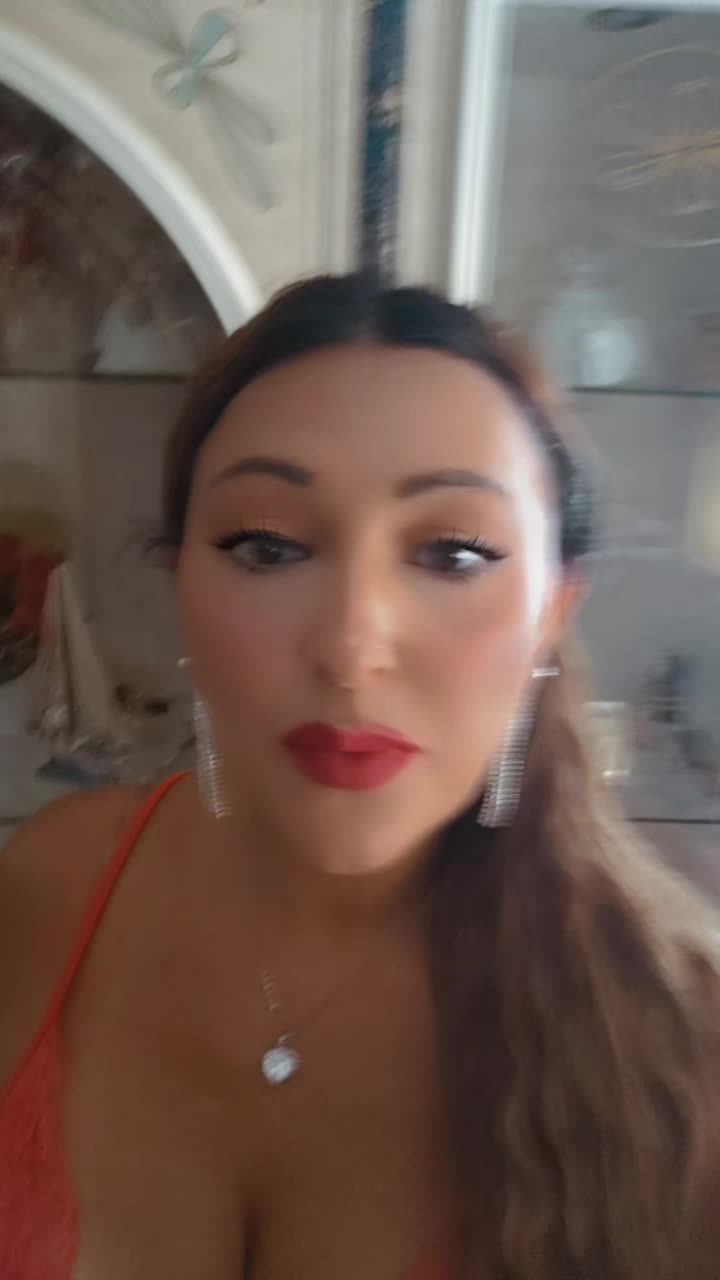 @laura8585