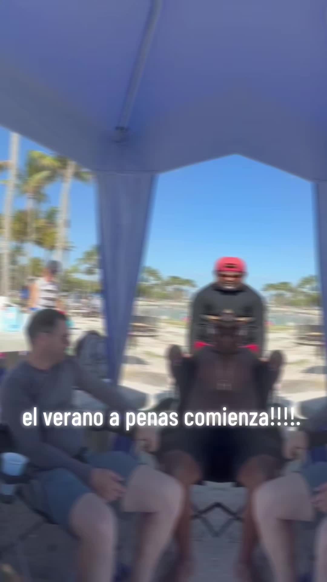 @Laura Elena