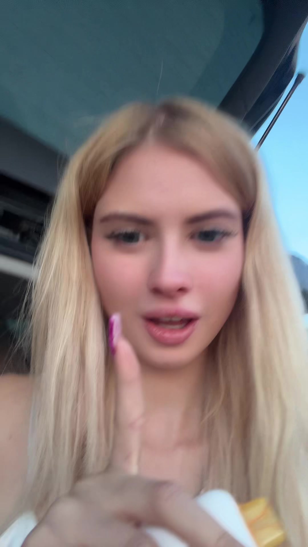 @karina