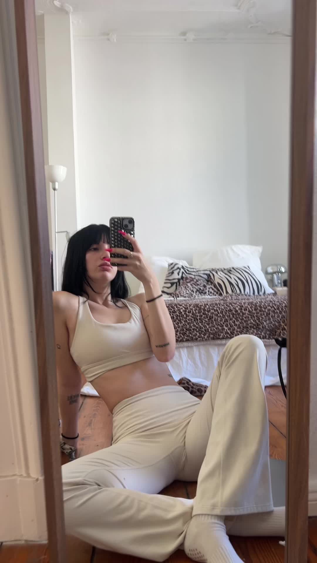 @Sveva