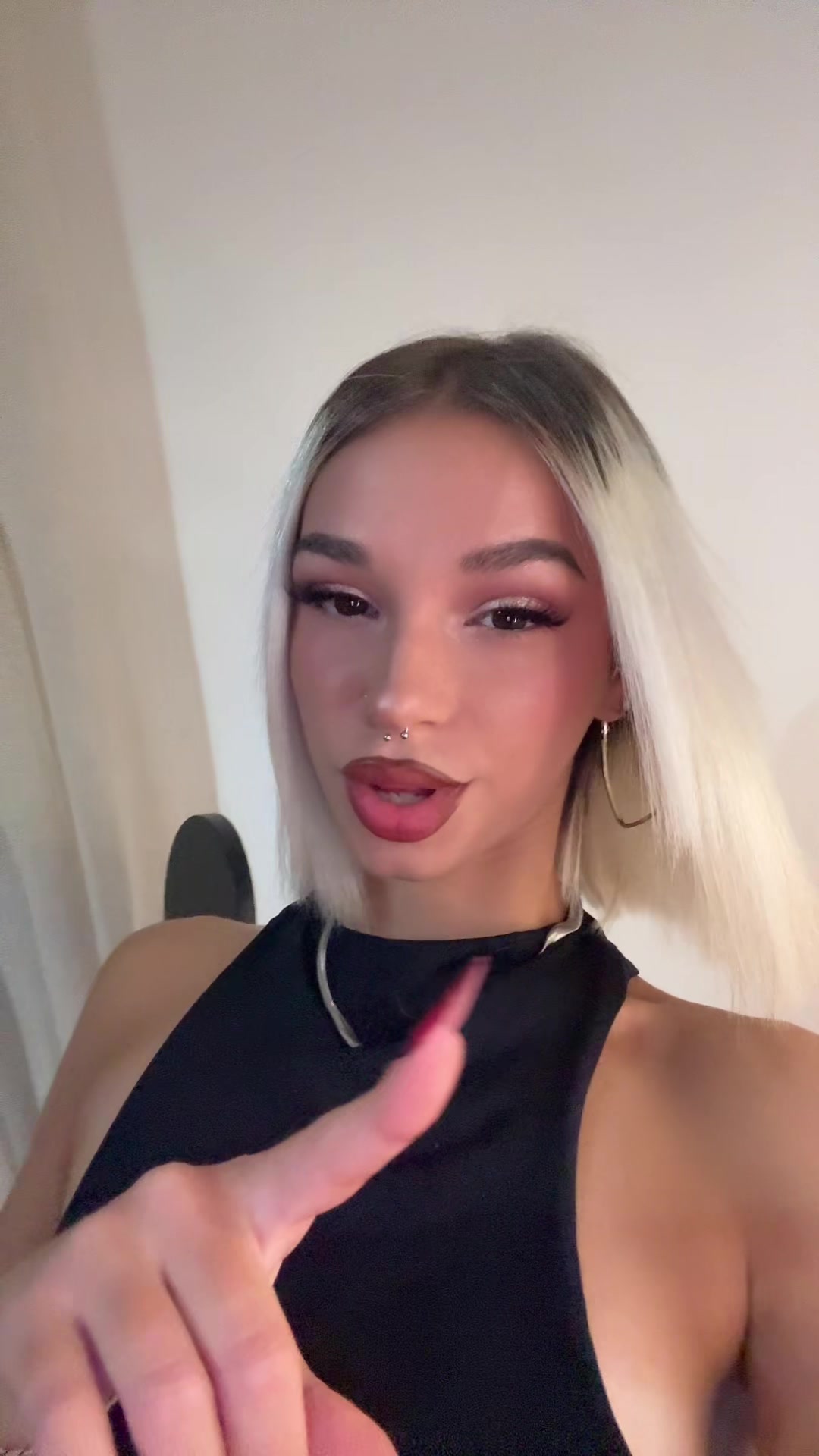 @🌑