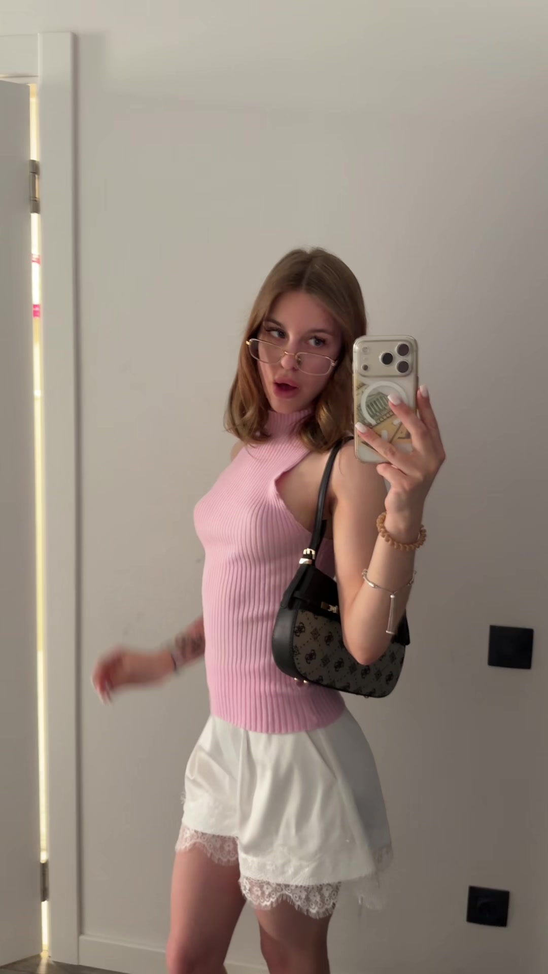 @тяжёлый люкс🧟♀️