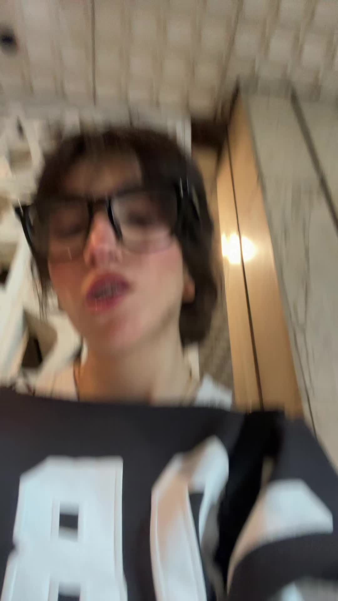 @Muffinova🧁