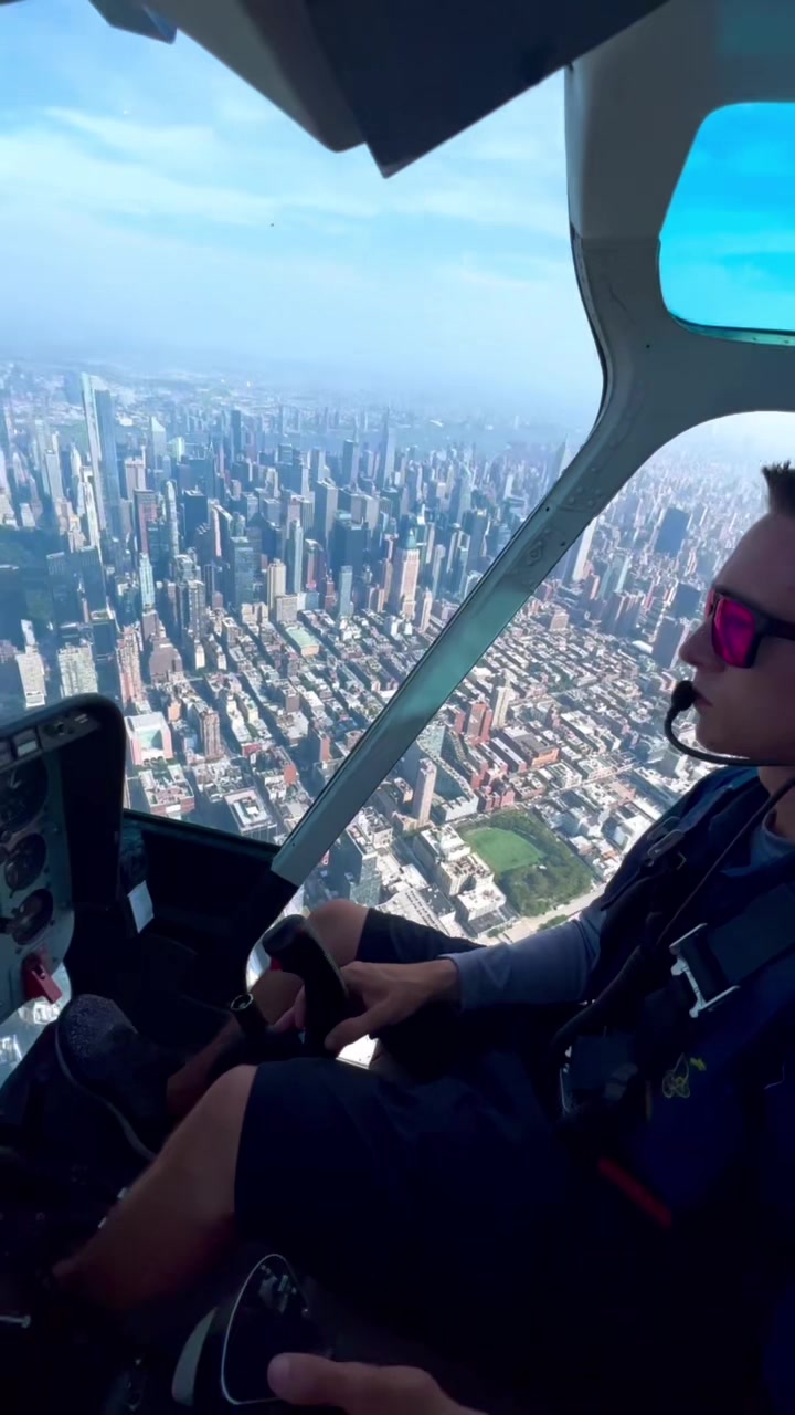 @FlyNYON