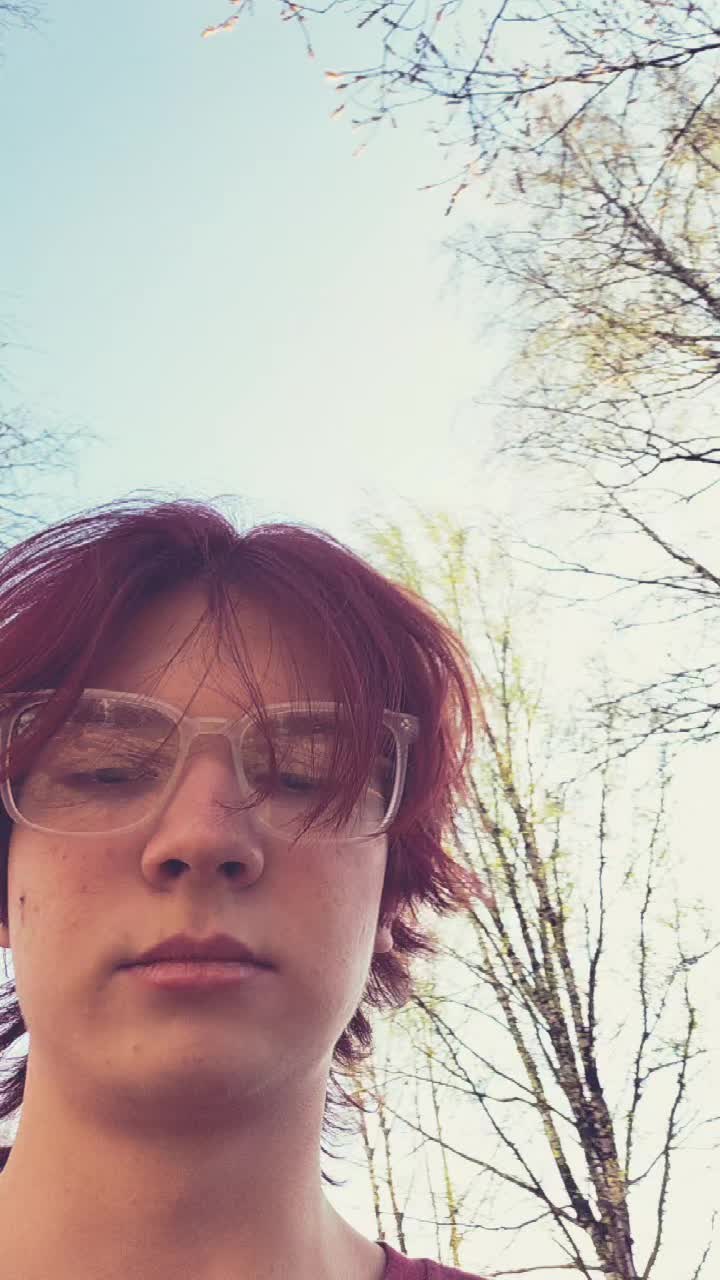 @Максимка RedFlag🚩