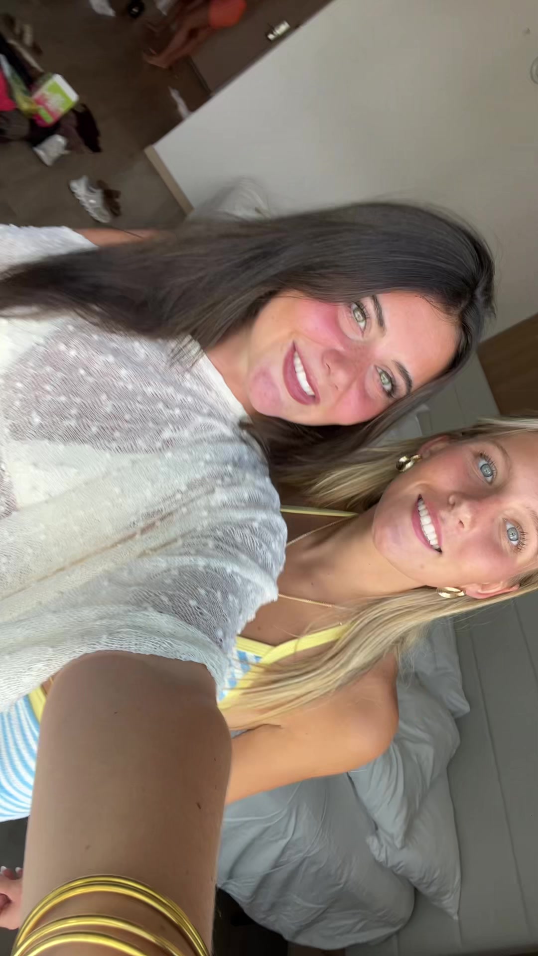 @elizabethstokess