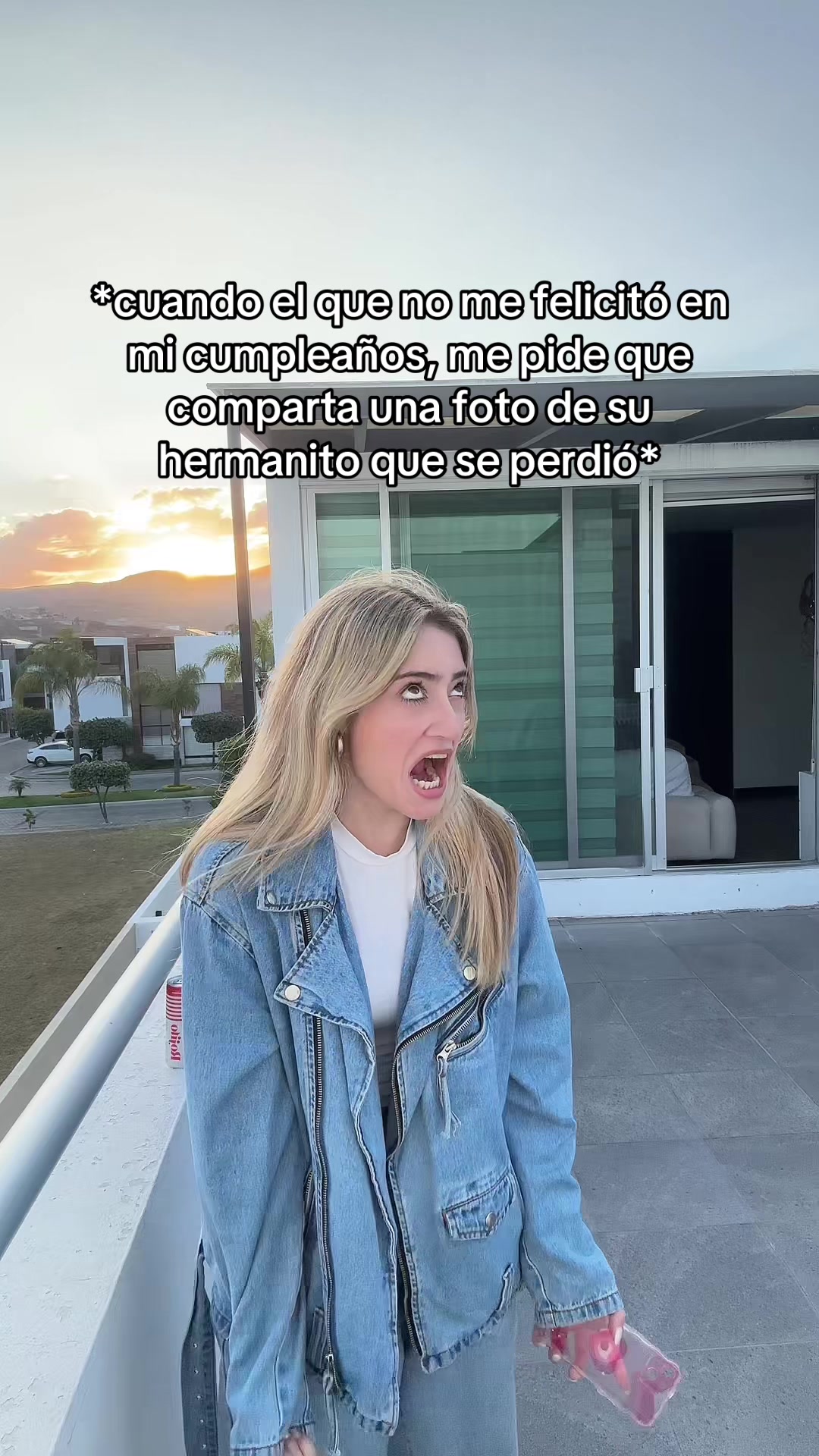 @Victoria Alarcon