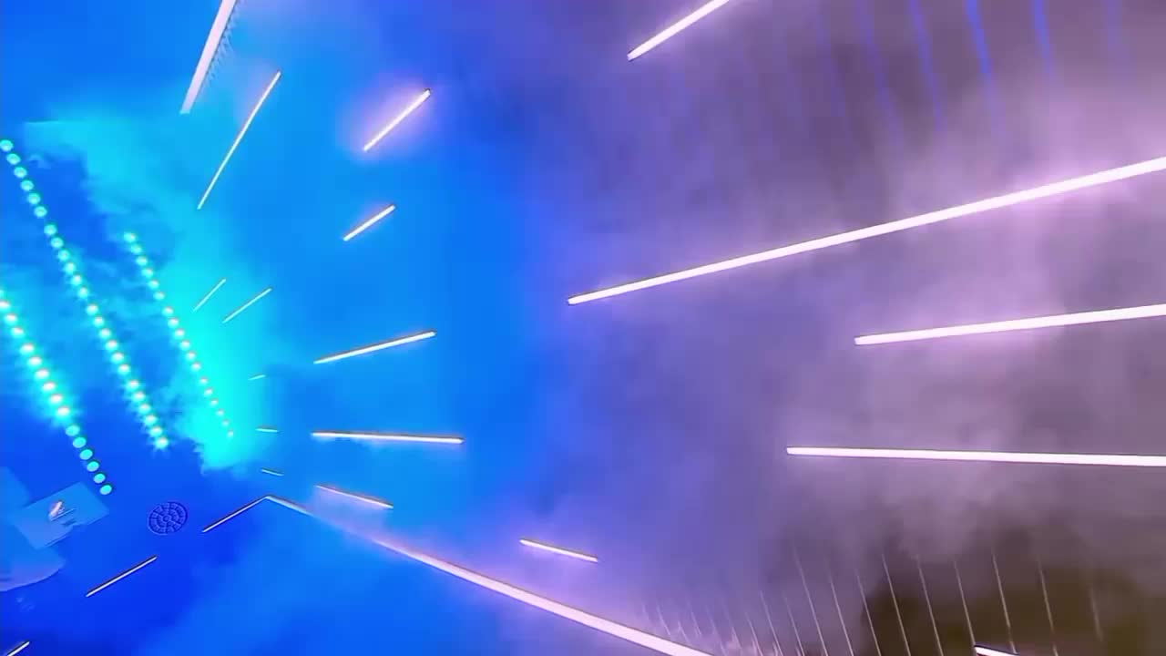 @𝚅