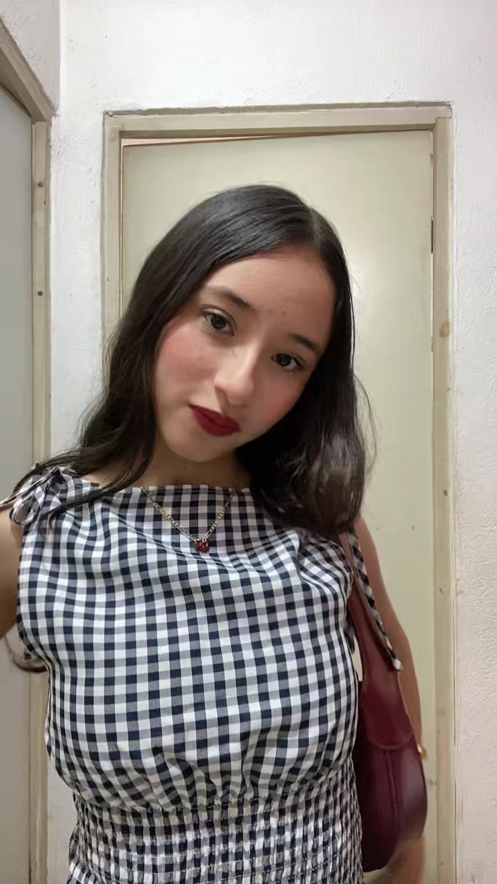 @𝜗𝜚 constanza! 🎀