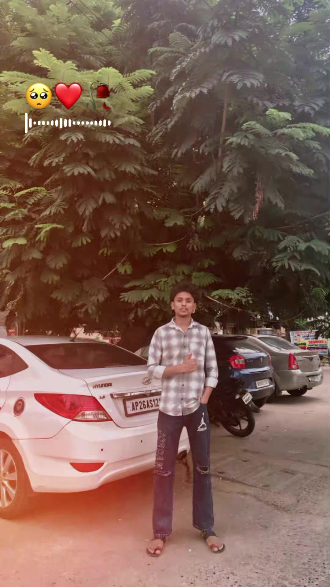 @Ritik mukhiya is brand