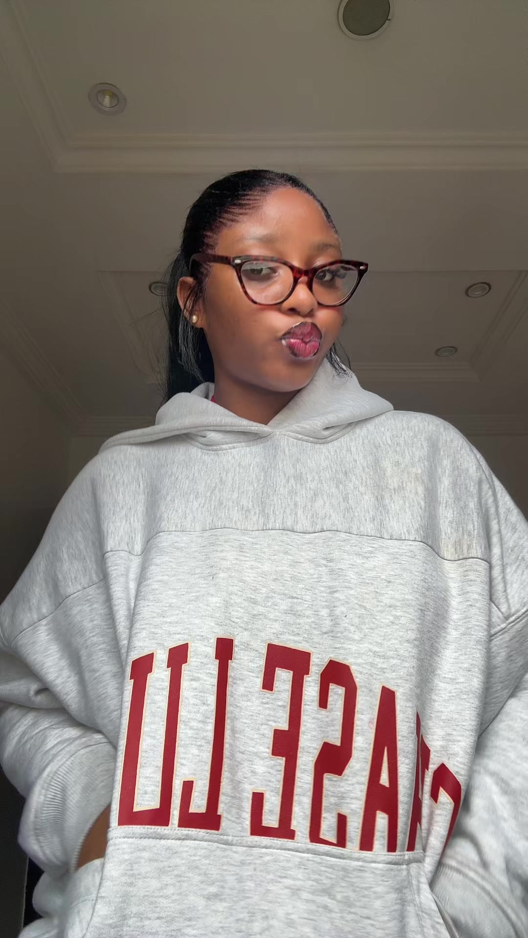 @pretty_weirdo👻