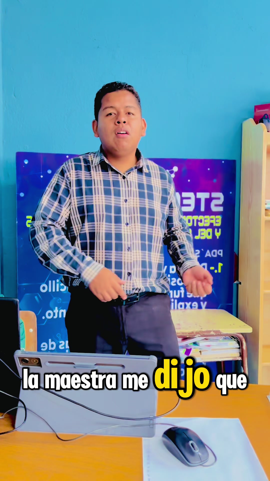 @El Maestro Rom&aacute;n 👨&zwj;🏫