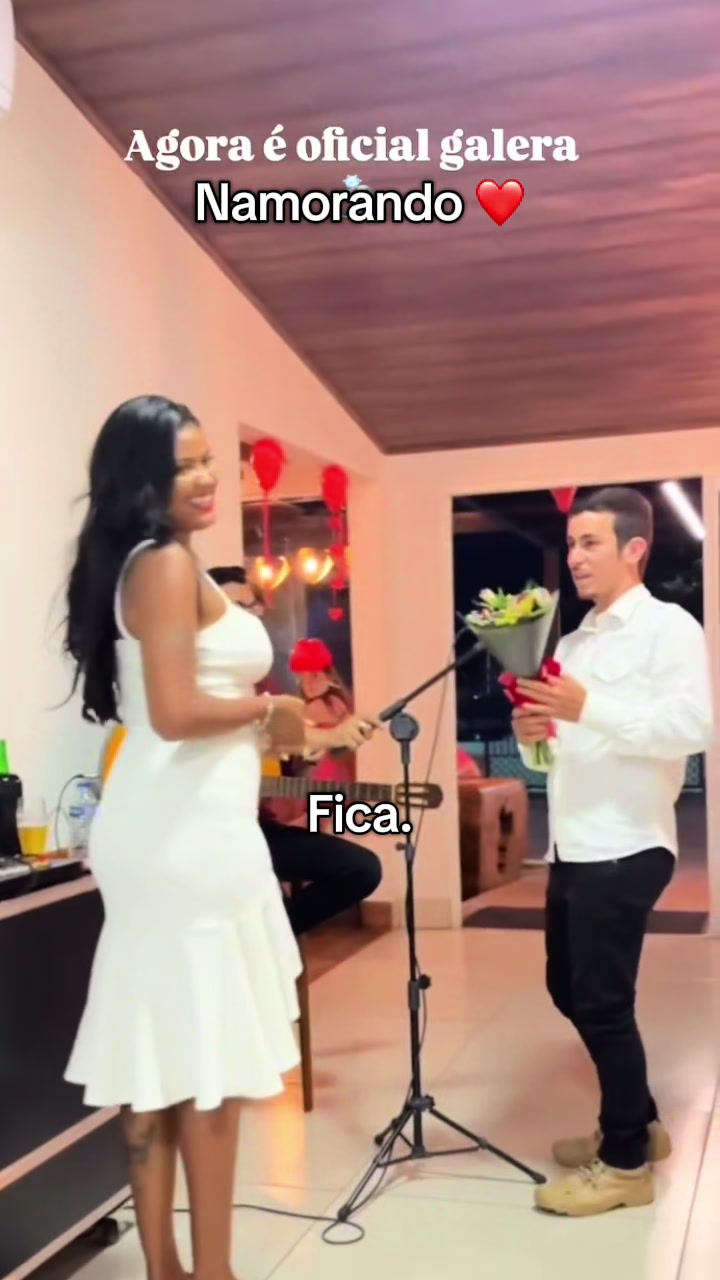@Locutora amanda_dervilli