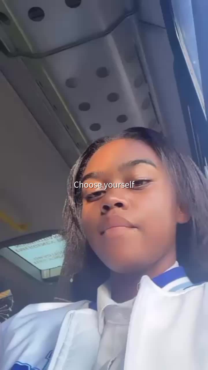 @L!🐍