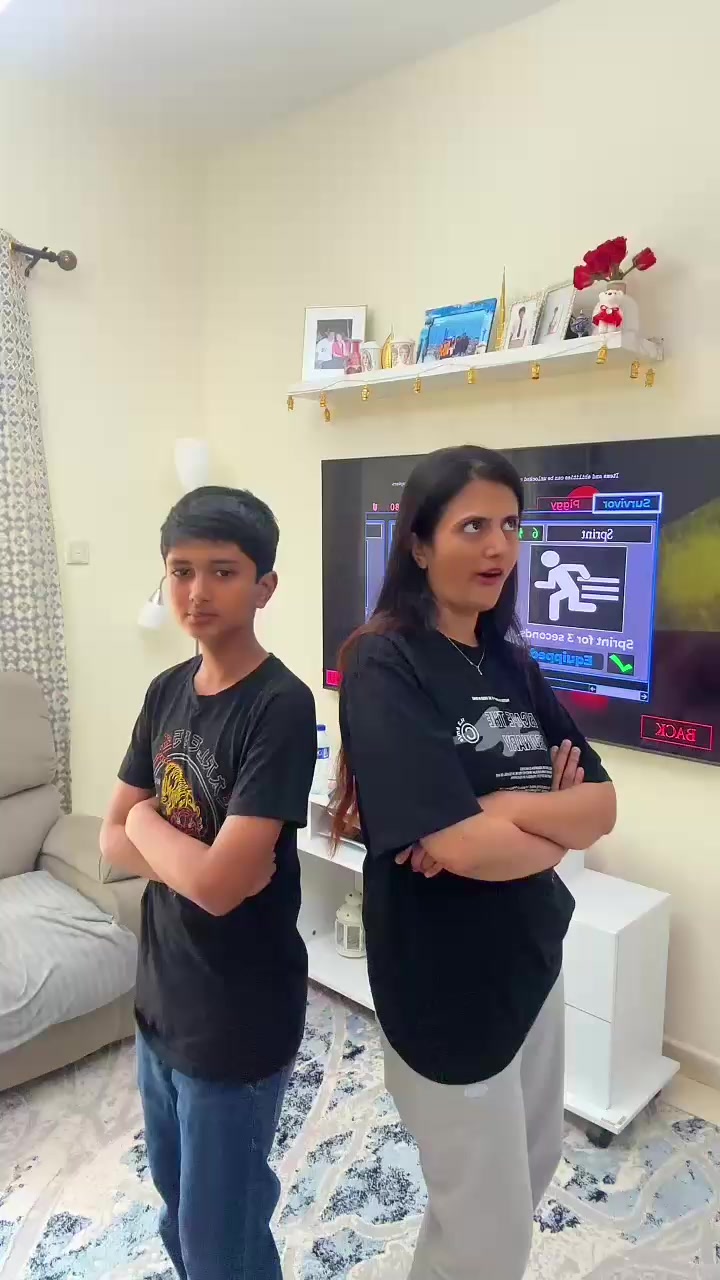@Uzmi queen