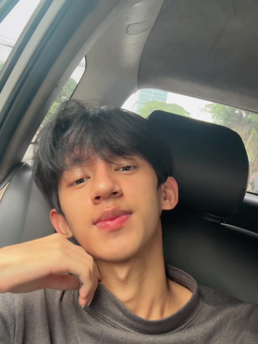 @nawwww