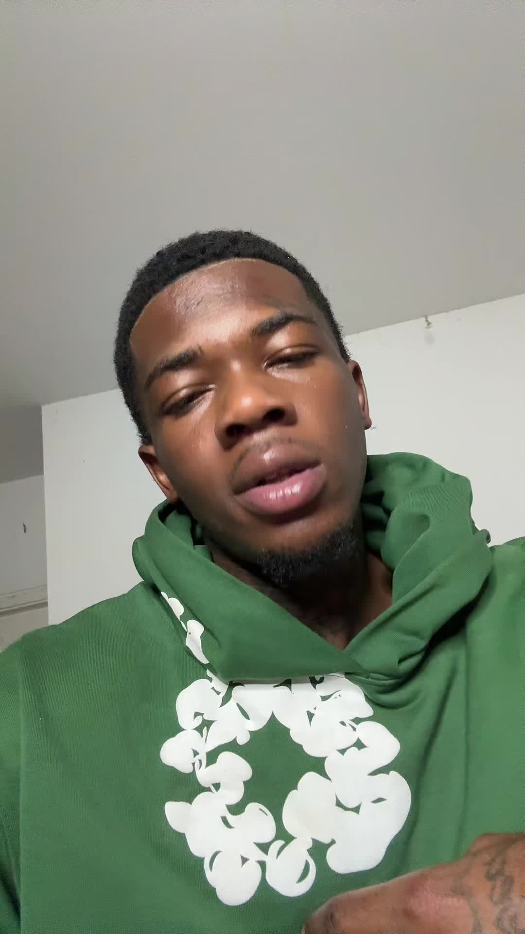 @1deemonneybaby