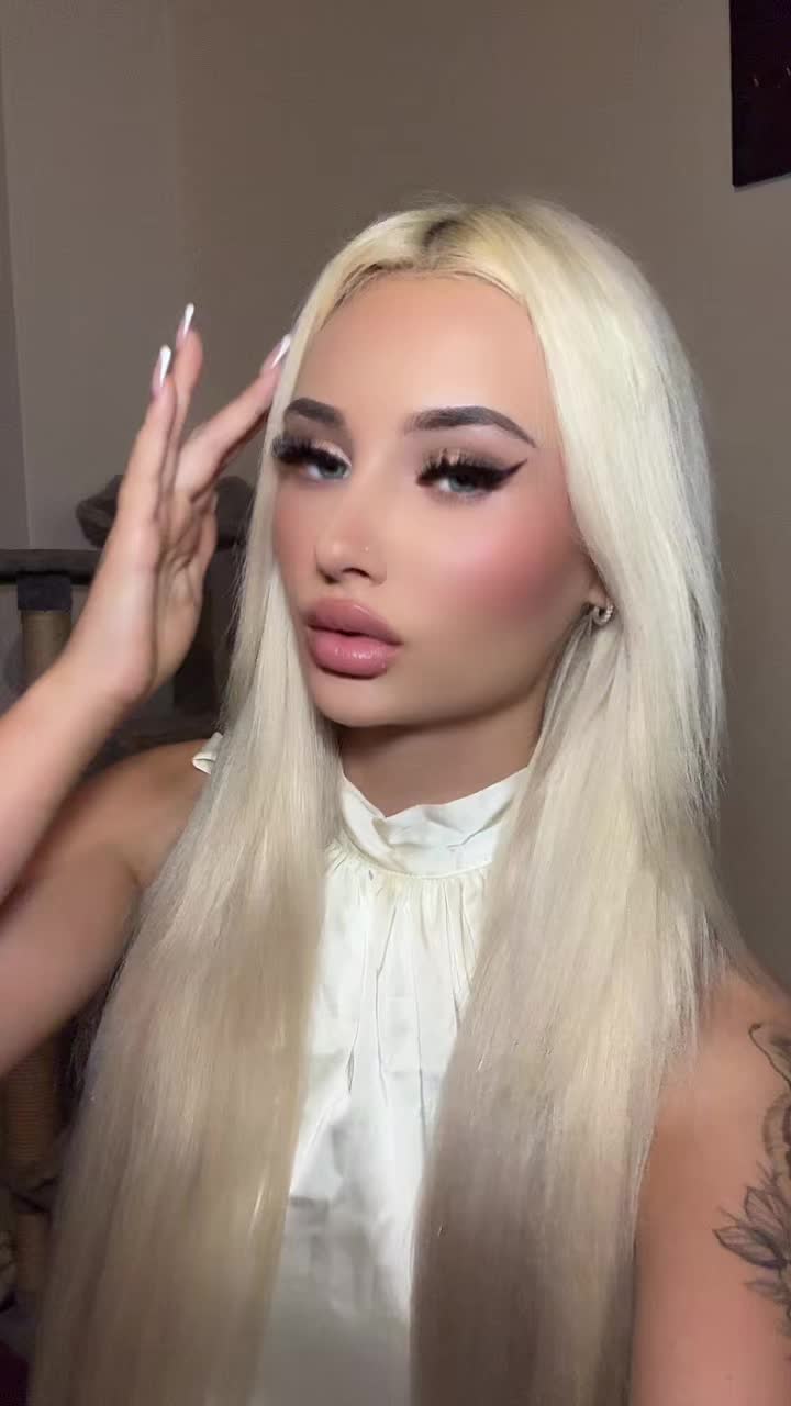@𝕬𝖒𝖞_𝕯𝖊𝖑𝖚𝖝𝖊