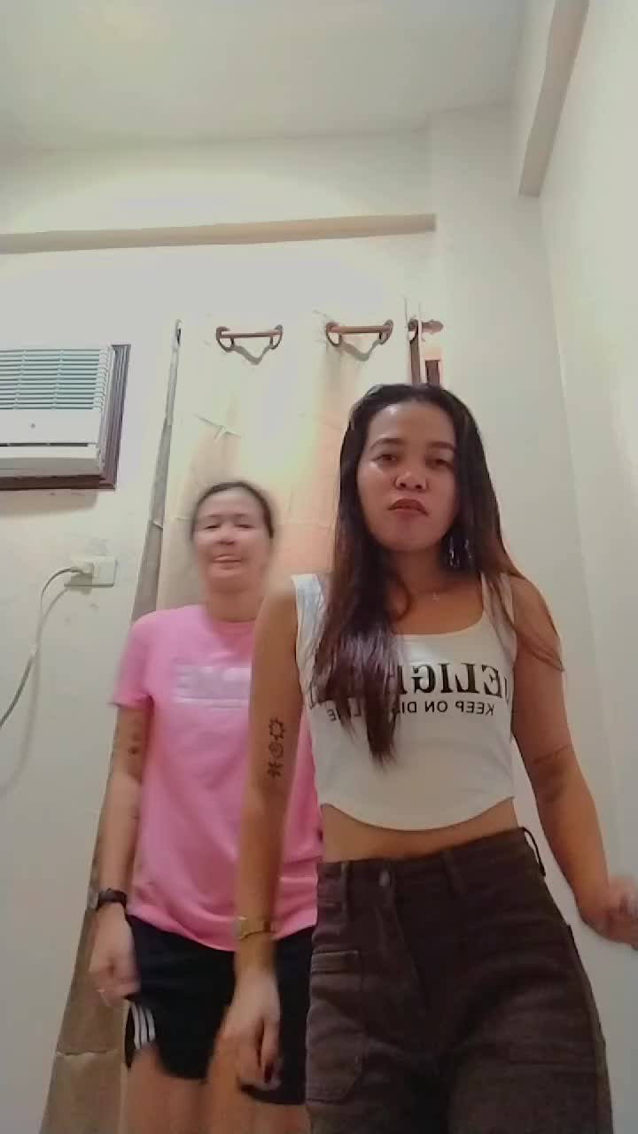 @Daisy_11🇵🇭🇭🇰🏳️&zwj;🌈