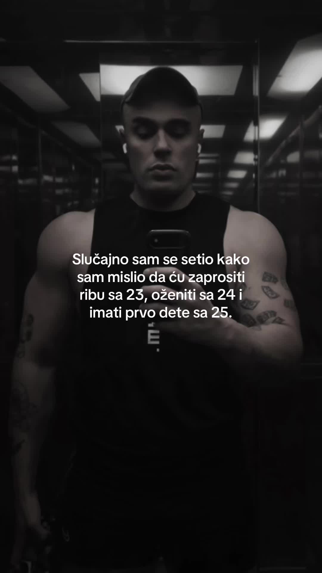 @V U K