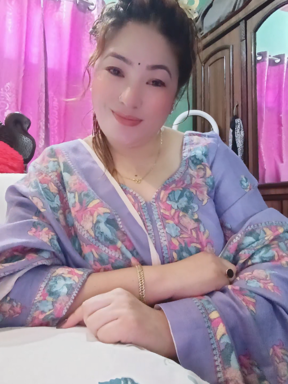 @Alina thapa.magar