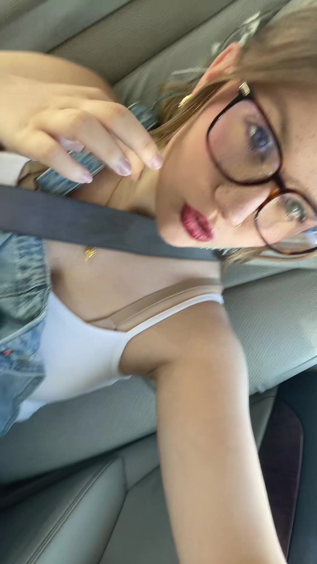 @vivienne