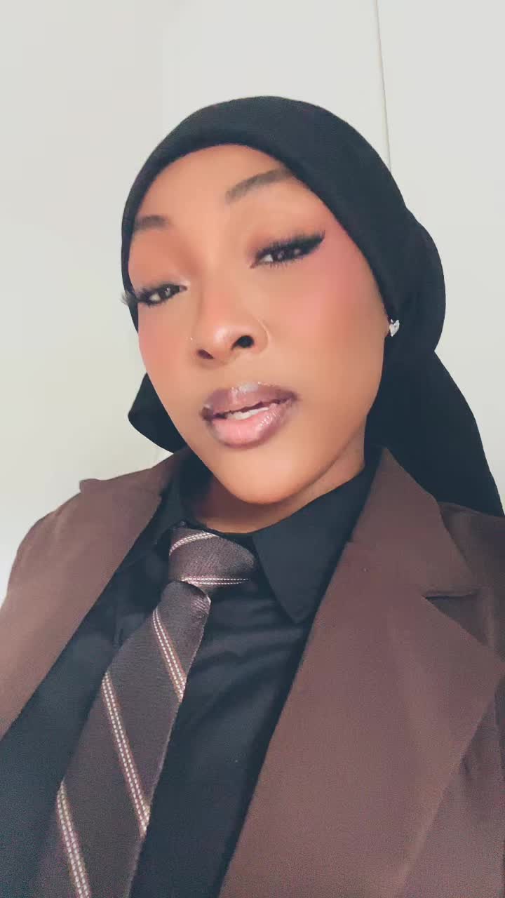 @Razliiine