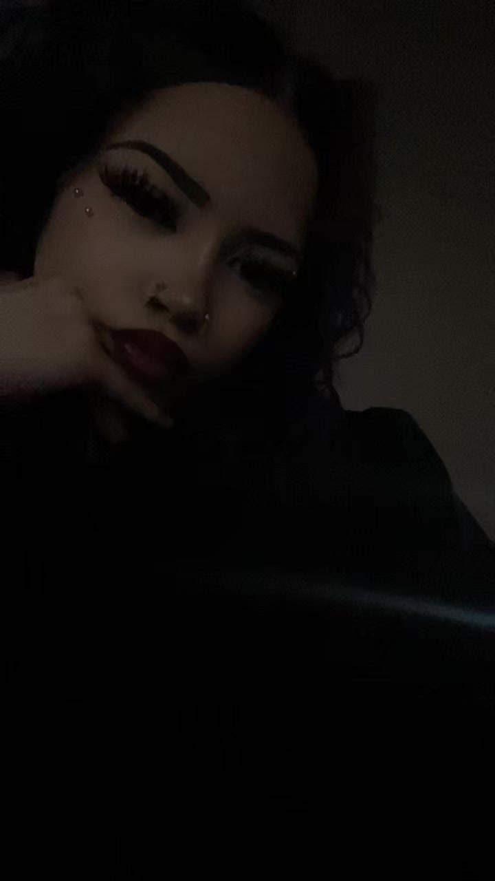 @️
