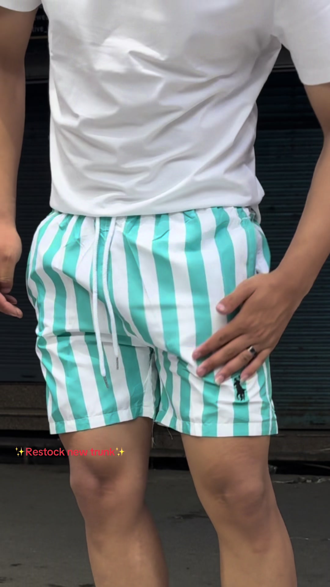 @RoyalTrends