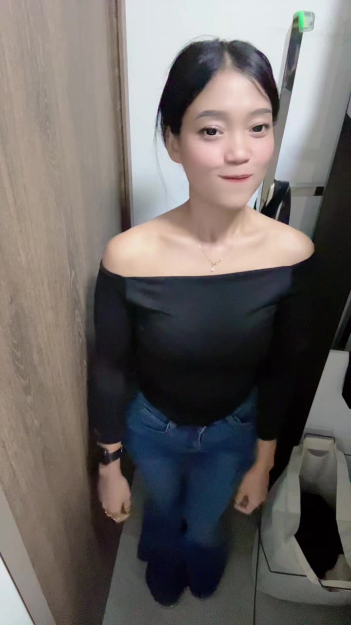 @NenaNeno