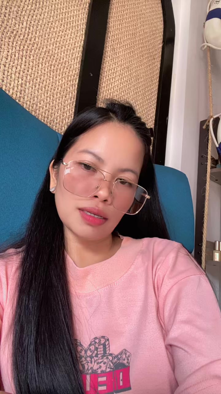 @khuletsko02🇲🇾🇦🇪🇸🇦🇹🇭