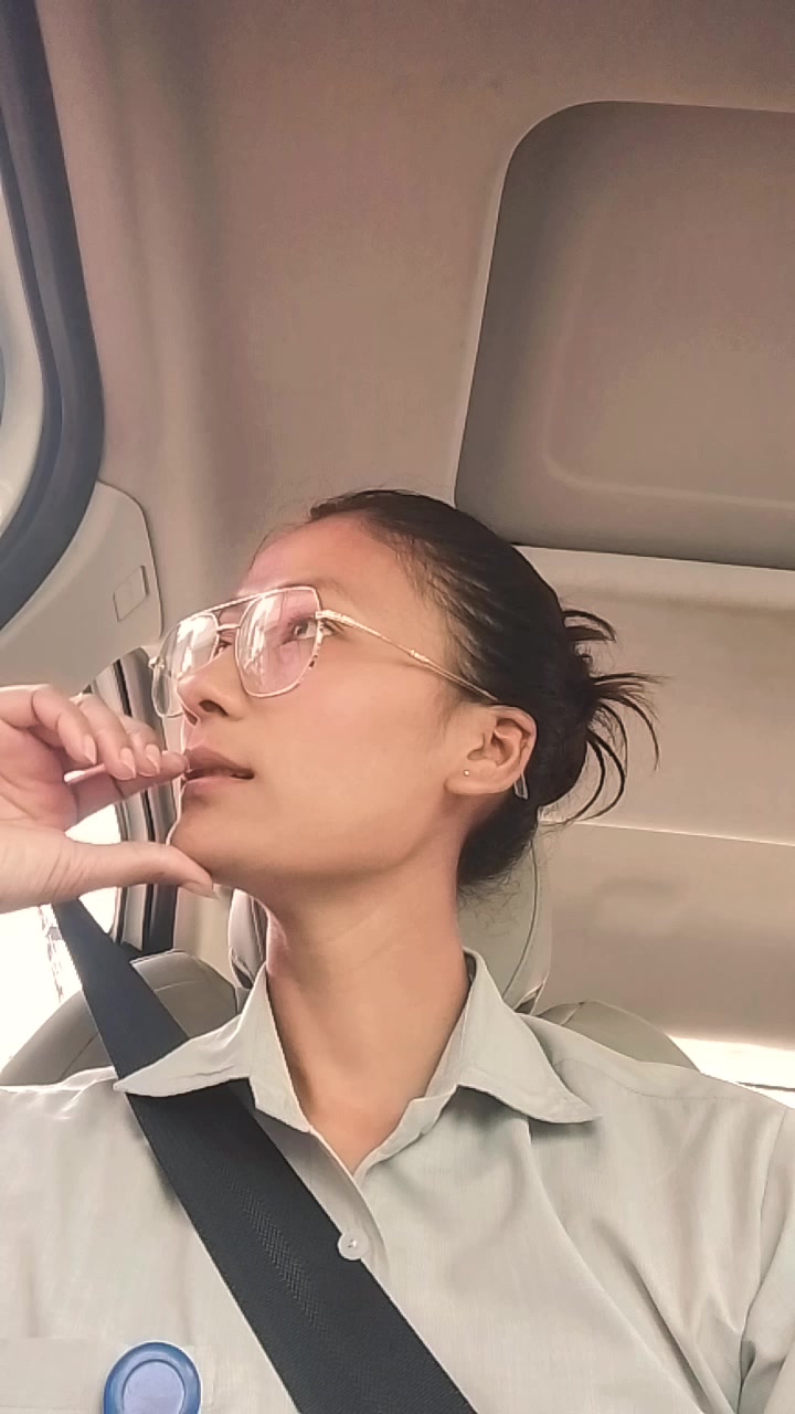 @अनुष्का चौधरी 🔱🕉️📿🌺