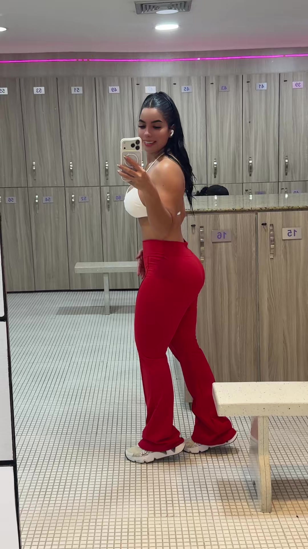 @Vanessa Oliveros