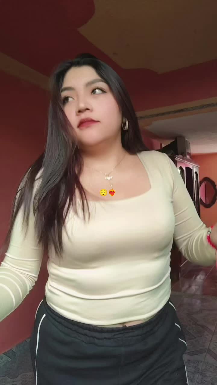 @Naye Araque ♥️
