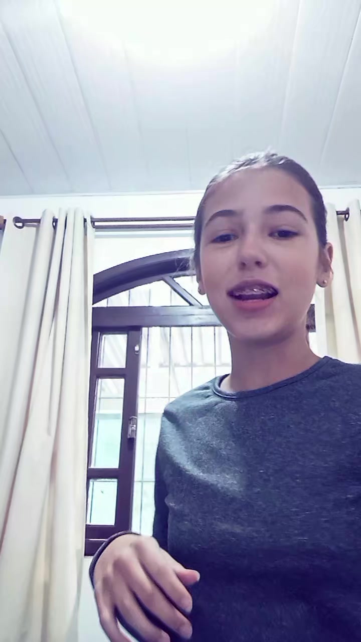 @Eloá Ivone💗😊🌺