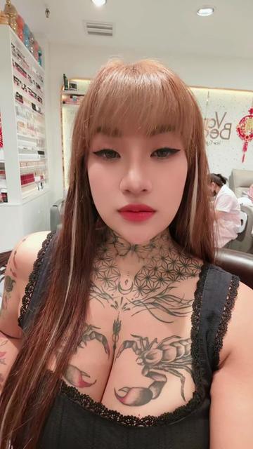 @Lizlim24