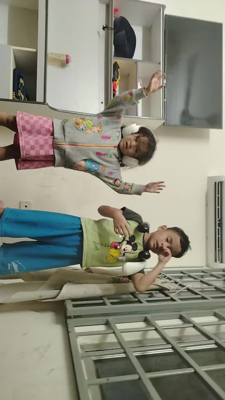 @roheeq3