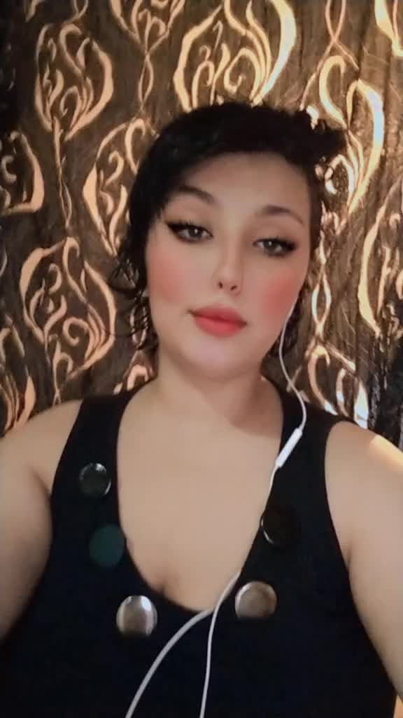 @Lili Queen
