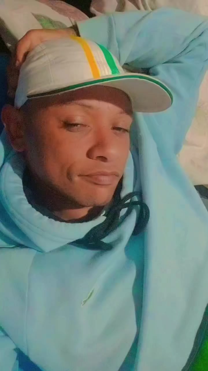 @𝙇𝙚𝙖𝙣𝙙𝙧𝙤