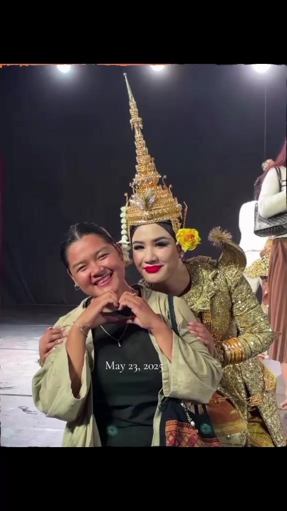 @នាថ Neath (&nbsp;◜‿◝&nbsp;)♡