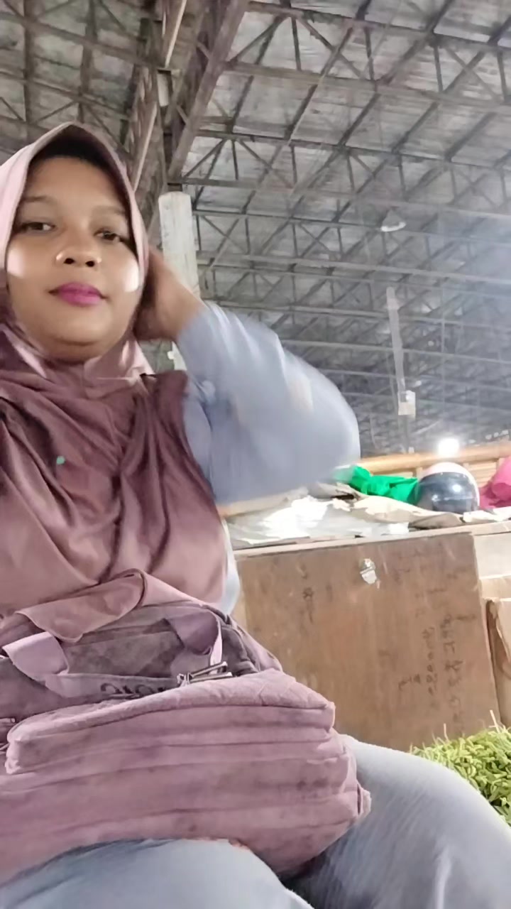 @Desyalif