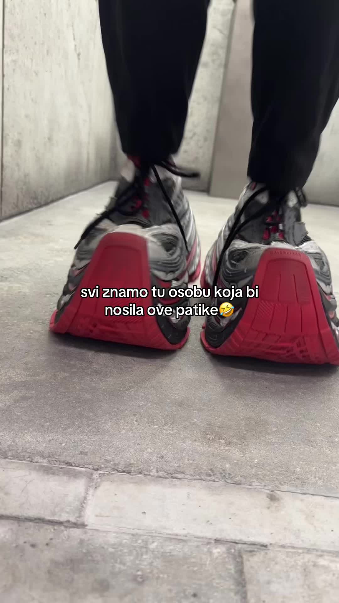 @yeezyking.rs