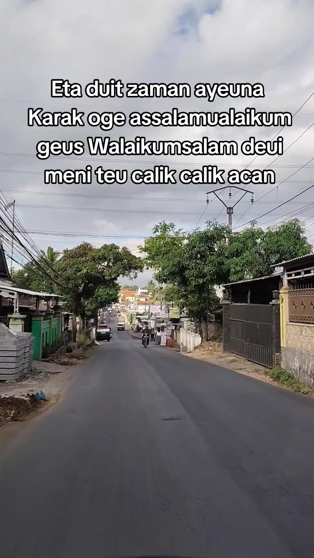@vvtty