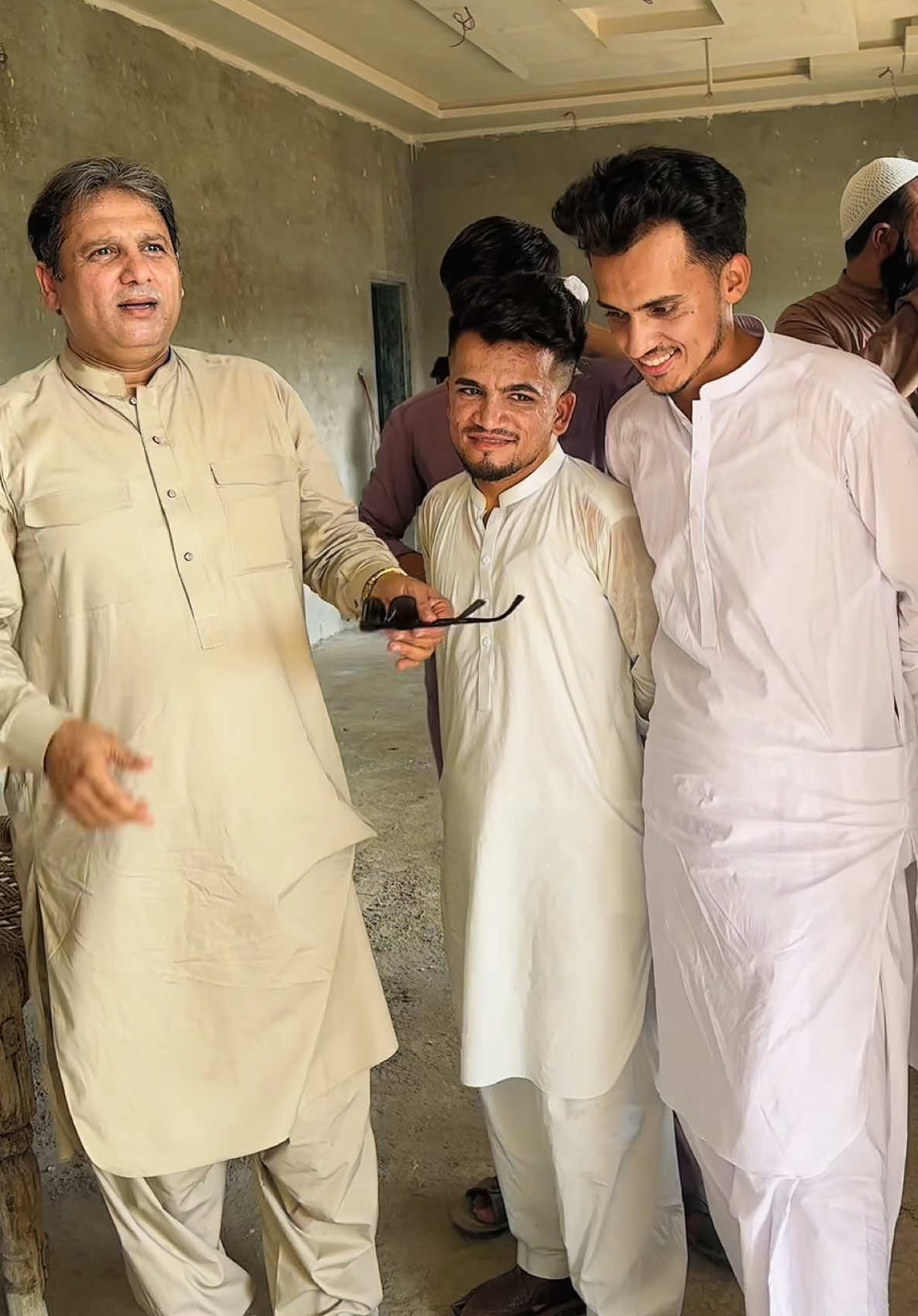 @Mr Sanoo سنی